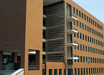 Qingdao Technological University (1)