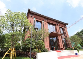 Zhonghai Bay Sales Center (1)
