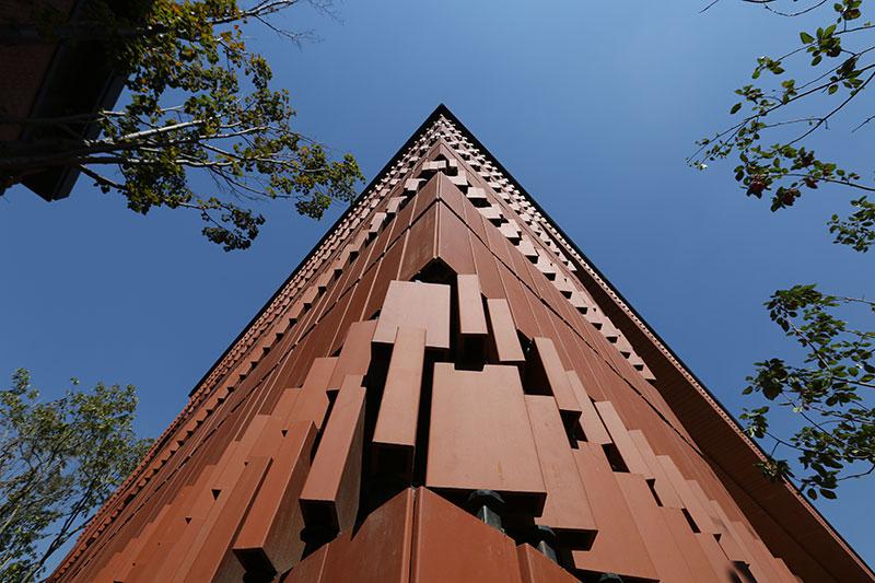 terracotta sunshade