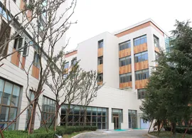 Yucai Middle School ,shandong (1)