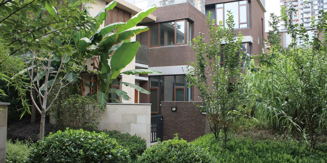 Wuhan International Les Loges Du Park Hotel (1)