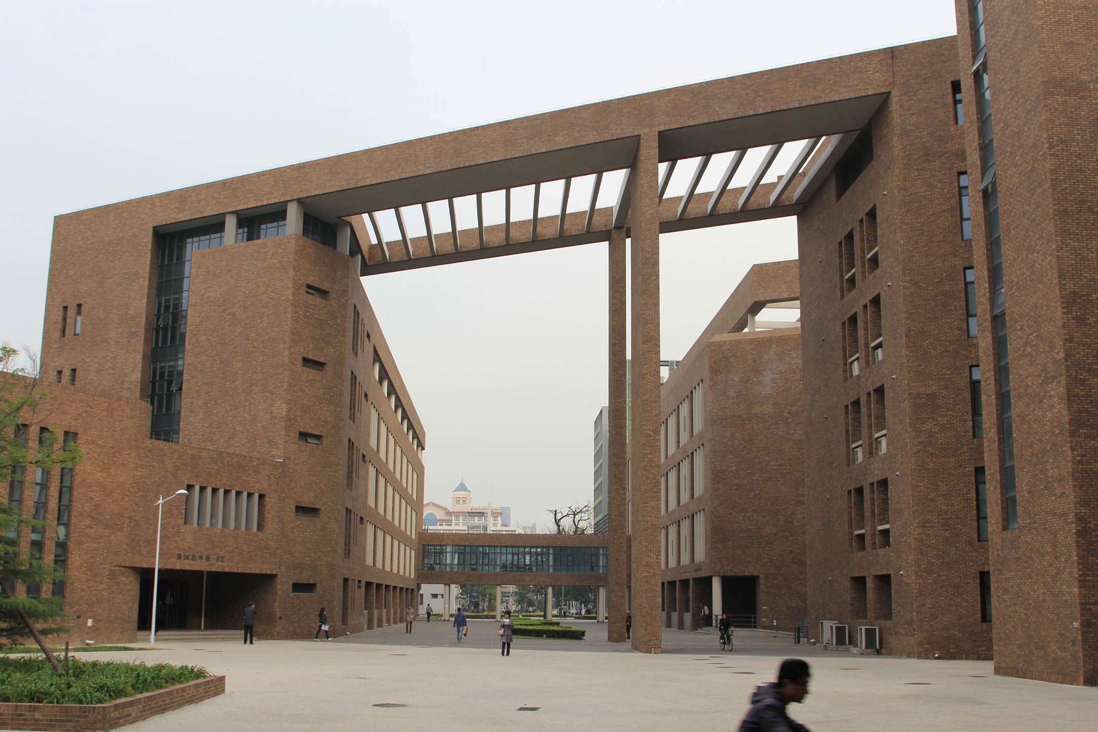 Tianjin University (4)