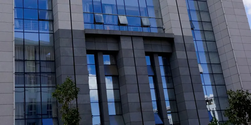 Yunnan Tonghai County Government Building (1)