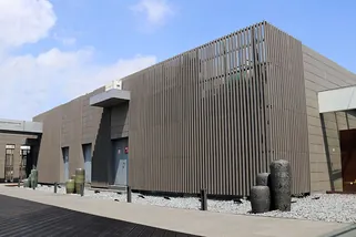 Terracotta Baguette Applied In Roof Renovation Project