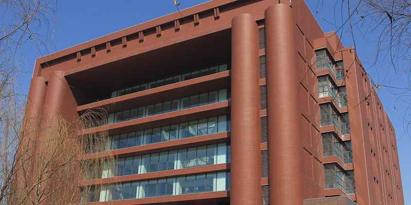 Hebei University's library (2)