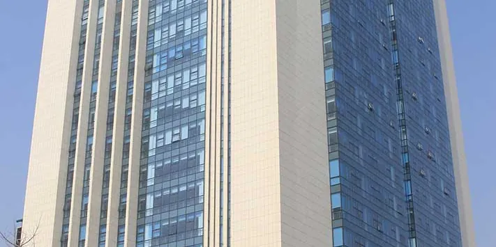 Qingdao Metro Mansion (0)