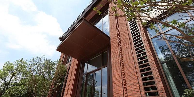 Zhonghai Bay Sales Center (2)