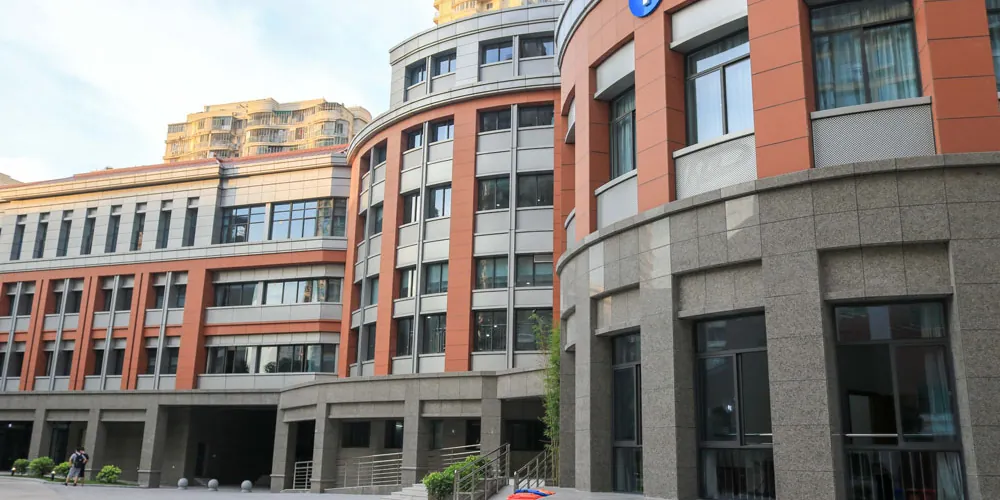 Quanzhou Geriatric Hospital Renovation (1)