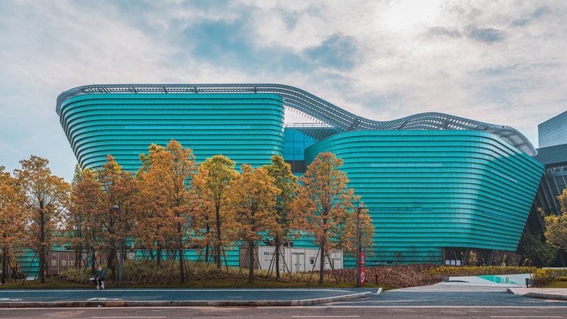 Wavy Glazed Terracotta Facing of porcelain museum.jpg