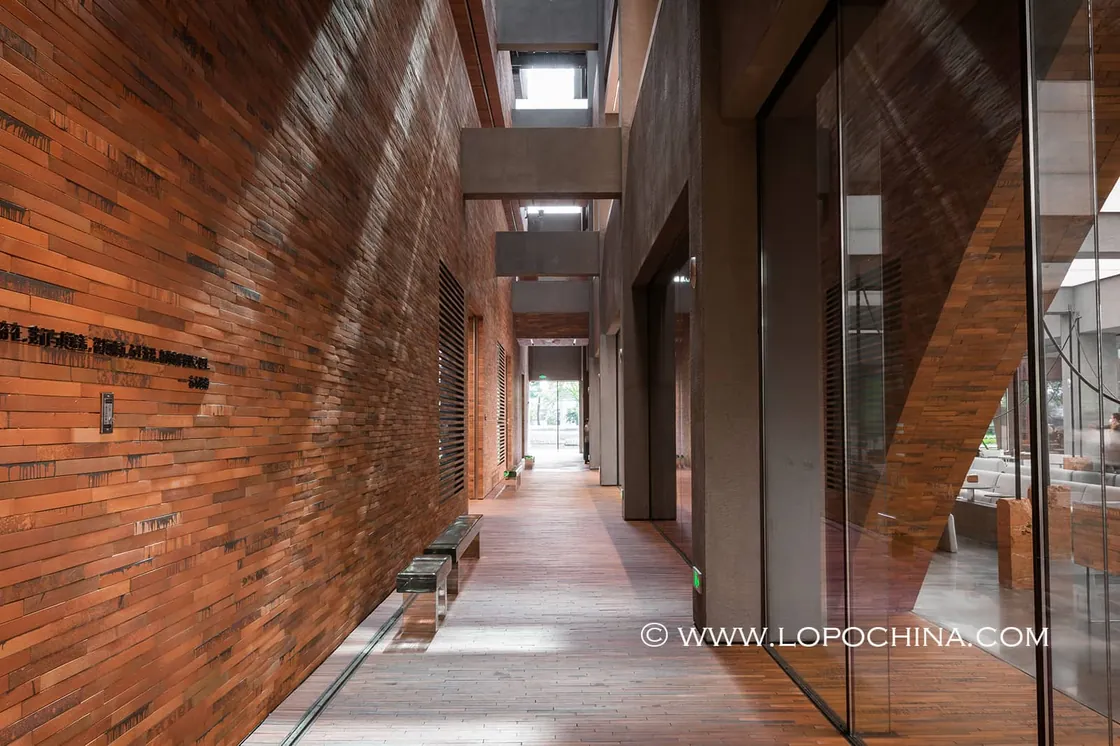 Interior brick cladding.jpg