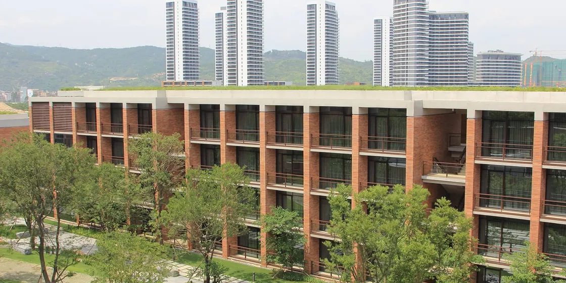 Crland University (7)