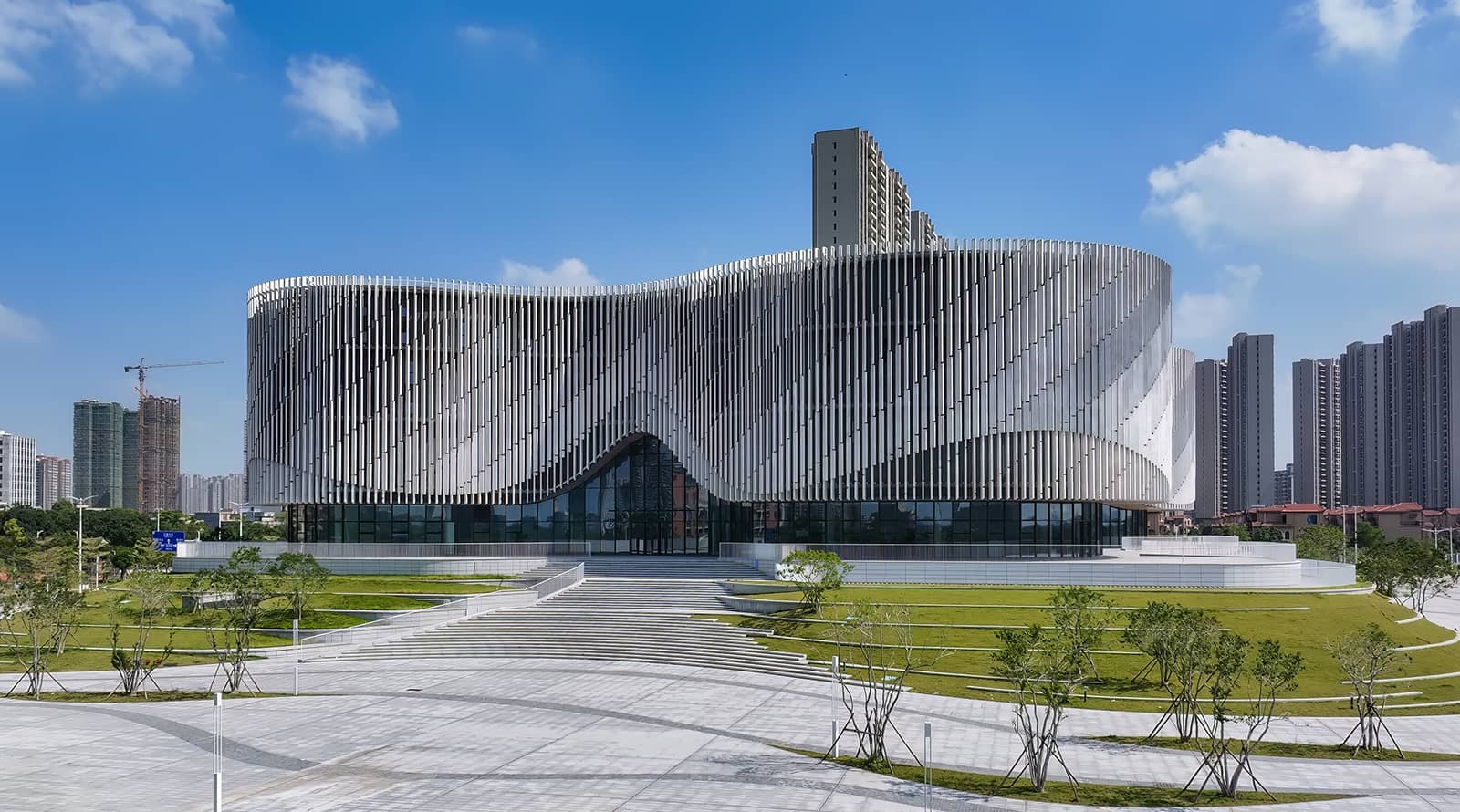 Yangjiang Citizen Culture and Art Center Complex Clad in LOPO Glazed Terracotta.jpg